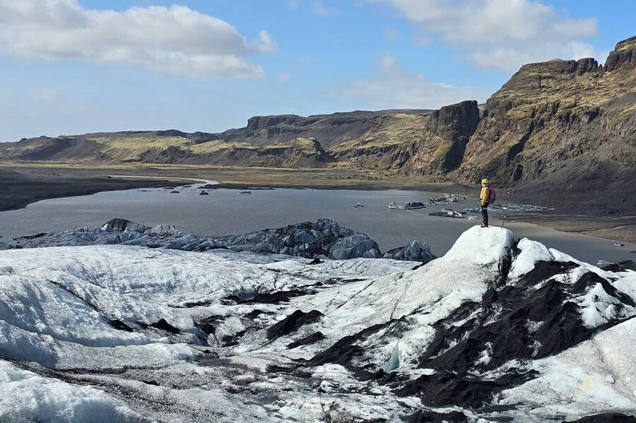 Glacier Hike Experience on Sólheimajökull - Meet on location - Crampons, helmets, and the safety briefing