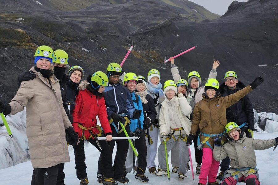 Glacier Hike Experience on Sólheimajökull - Meet on location - Practical preparation for a better time