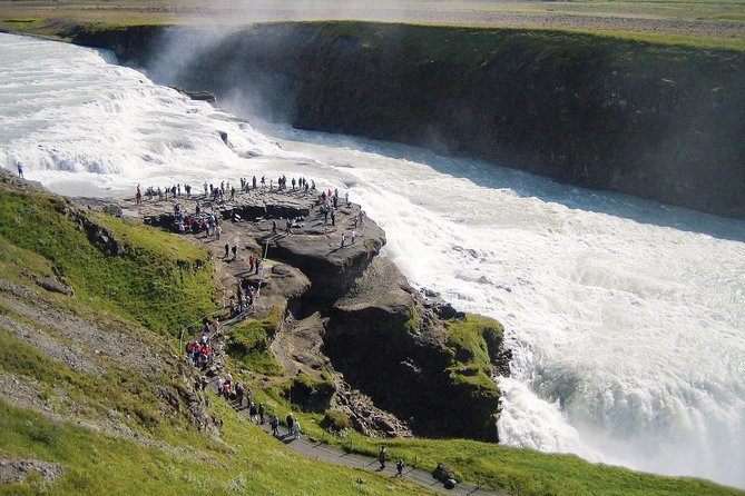 Golden Circle 7 Hours Bus Tour from Reykjavik - What the $83.42 price really buys
