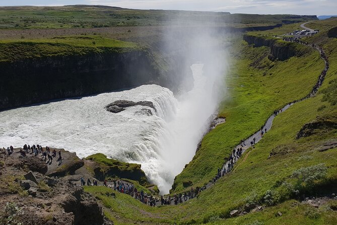 Golden Circle and Kerid Volcanic Crater Small-Group Day Tour - Geysir and Strokkur: the most reliable show of the day