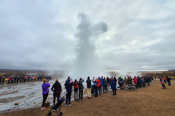 Golden Circle, Kerid Crater & Geothermal Lagoon -Small Group Tour - Reykjavik pickup and the small-group ride