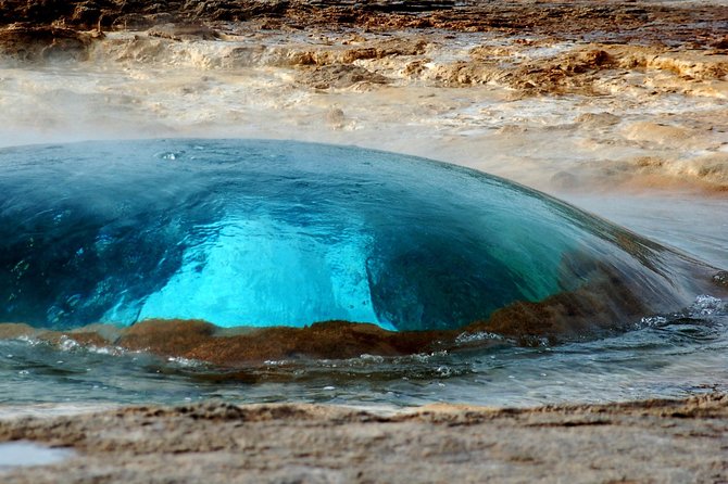 Golden Circle & Secret Lagoon Small-Group Tour from Reykjavik - Gullfoss and the force of the Hvítá River