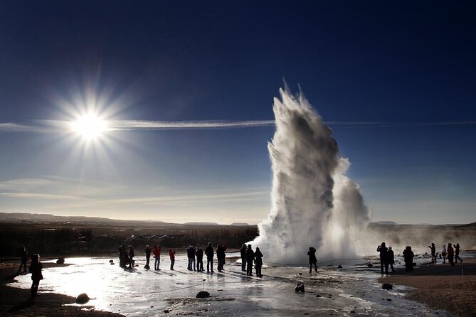 Golden Circle Tales, Tomato Farm & Kerid – Small Group from RVK - Thingvellir and Oxararfoss: geology beside Icelandic government