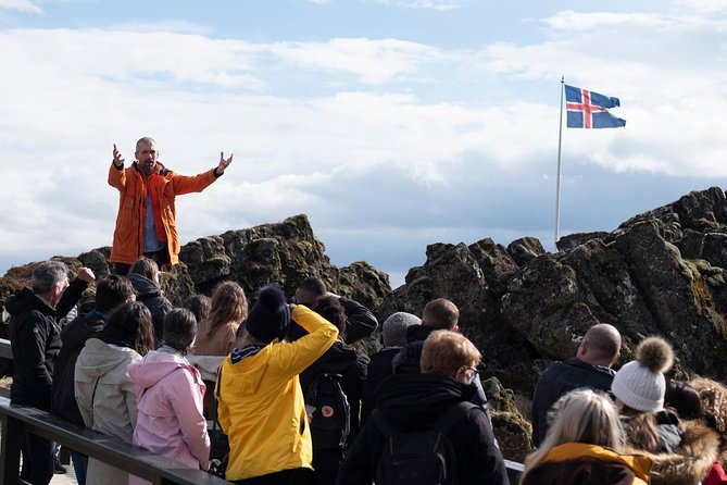 Golden Circle with Kerid Volcanic Crater Day Tour from Reykjavik - The bus ride is part of the day’s value