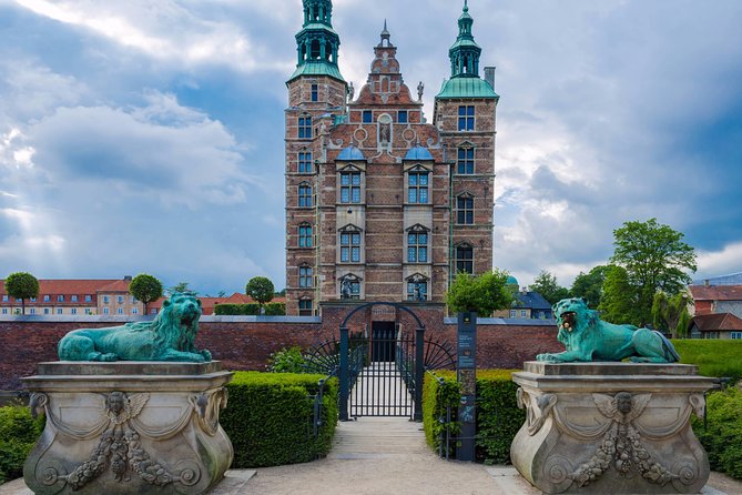 Good Morning, Copenhagen: Feel The Danish Hygge & Happiness - Why this Copenhagen walk feels different