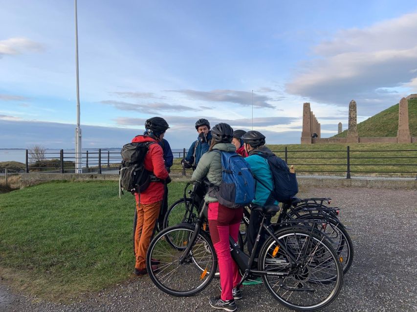 Guided E-Bike Tour in Haugesund: city, vikings, Rising Tides - Harald Fairhair and the National Monument