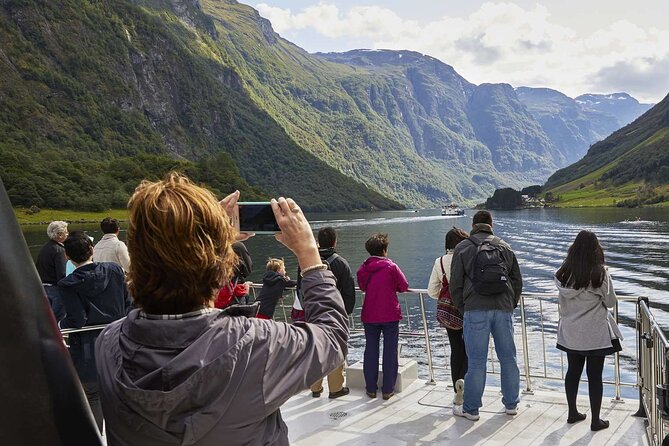 Guided Tour To Nærøyfjorden, Flåm And Stegastein - Viewpoint Cruise - Is $318.49 a fair price?