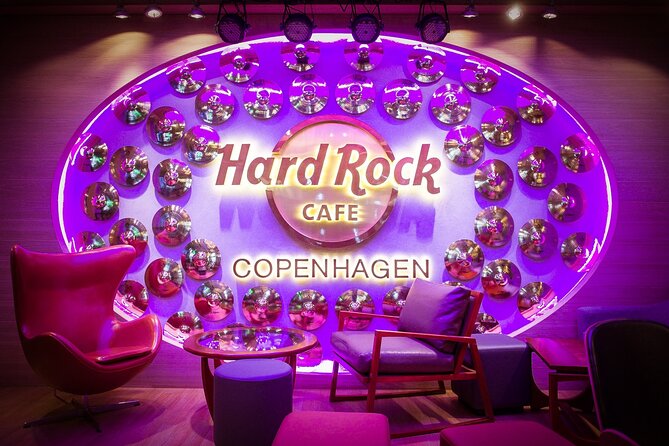 Hard Rock Cafe Copenhagen with Set Menu for Lunch or Dinner - What happens from arrival to dessert