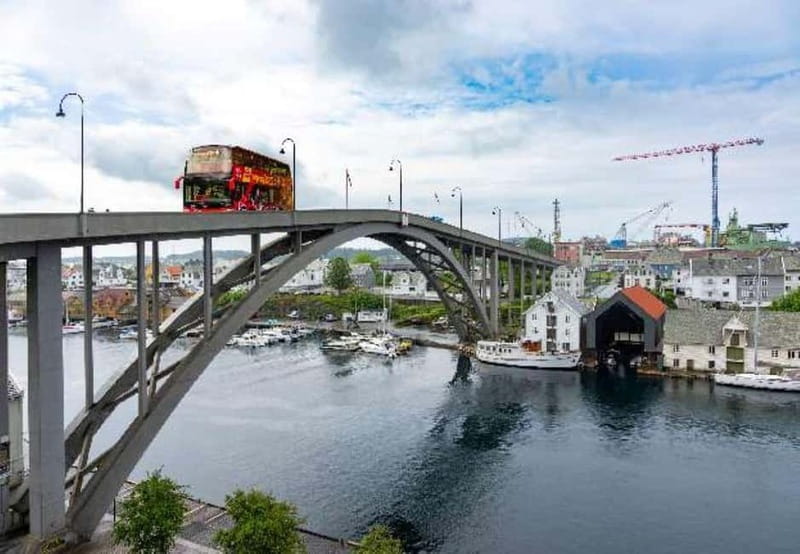 Haugesund: City Sightseeing Hop-On Hop-Off Bus Tour - The 60-minute loop and the best way to use it