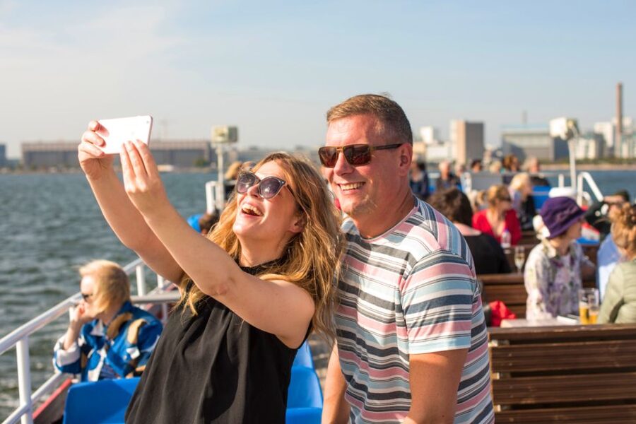 Helsinki Archipelago: Sightseeing Boat Tour - Why Helsinki looks different from the water