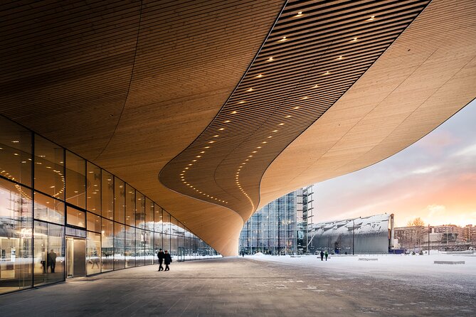 Helsinki architecture tour with a city planner - Why a city planner changes the way you see Helsinki
