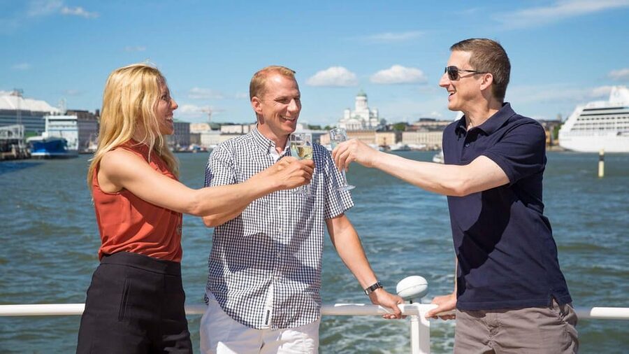 Helsinki Evening Cruise - The first hour, cliffs, parks, and waterfront life