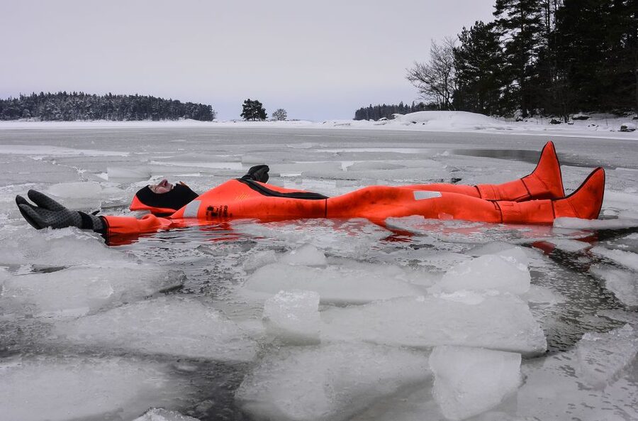 Helsinki: Floating Experience in a Survival Suit - Key points to know before booking