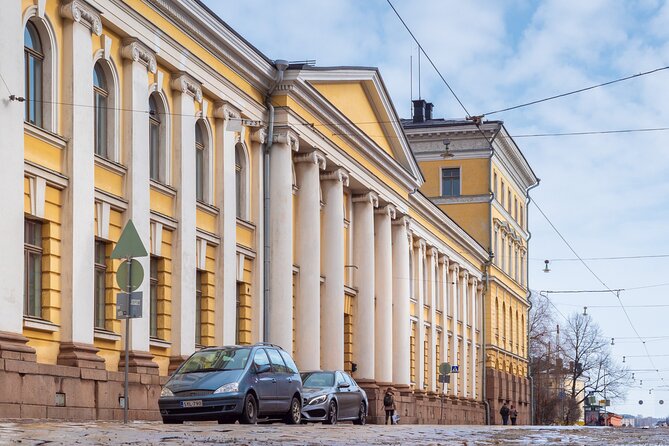 Helsinki private tour with a city planner - Presidential power and Orthodox tradition