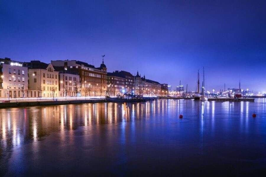 Helsinki: Private Walking Tour with a Local Guide - Why a private walk works well in Helsinki