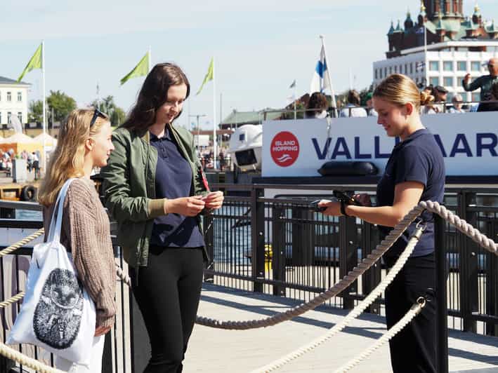 Helsinki: Vallisaari Fortress Island Ferry Ticket - Leaving Helsinki from Market Square