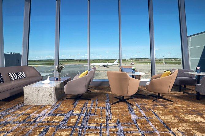 Helsinki-Vantaa Airport Plaza Premium Lounge - Food and drinks from the kitchen and bar