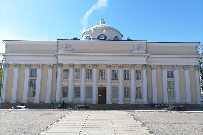 Helsinki Walking Tour With a Sociologist - Old Market Hall and Esplanadi