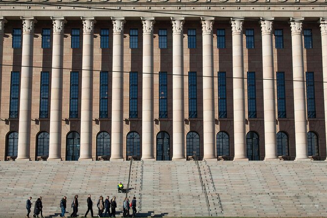 Helsinki Walking Tour With a Sociologist - Senate Square and Helsinki Cathedral