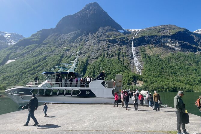 Hjørundfjord Fjord Tour Roundtrip from Ålesund - A beautiful ride without much narration