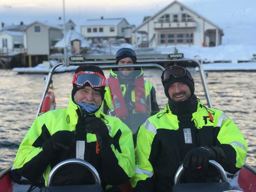 Honningsvåg: North Cape King Crab & Arctic Wildlife Safari - Guide quality and the small-group feel