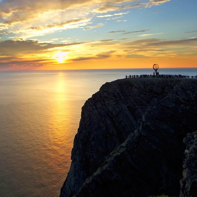 Honningsvåg: North Cape Summer Tour with Sami Family Visit - My take: book it for North Cape, not for promises of Sami access