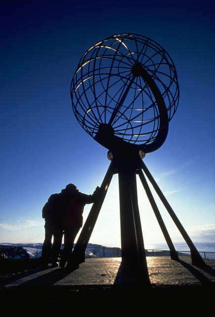 Honningsvåg: North Cape Summer Tour with Sami Family Visit - Scenic stops, fjords, and the search for reindeer