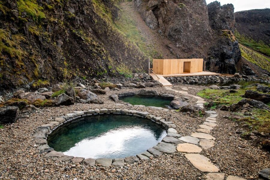 Husafell: Canyon Baths Soak with Short Highlands Hike - FAQ