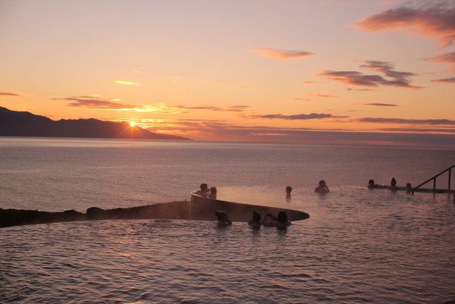 Husavik: GeoSea Geothermal Baths Entrance Ticket - Steam room and Sóley Organics toiletries