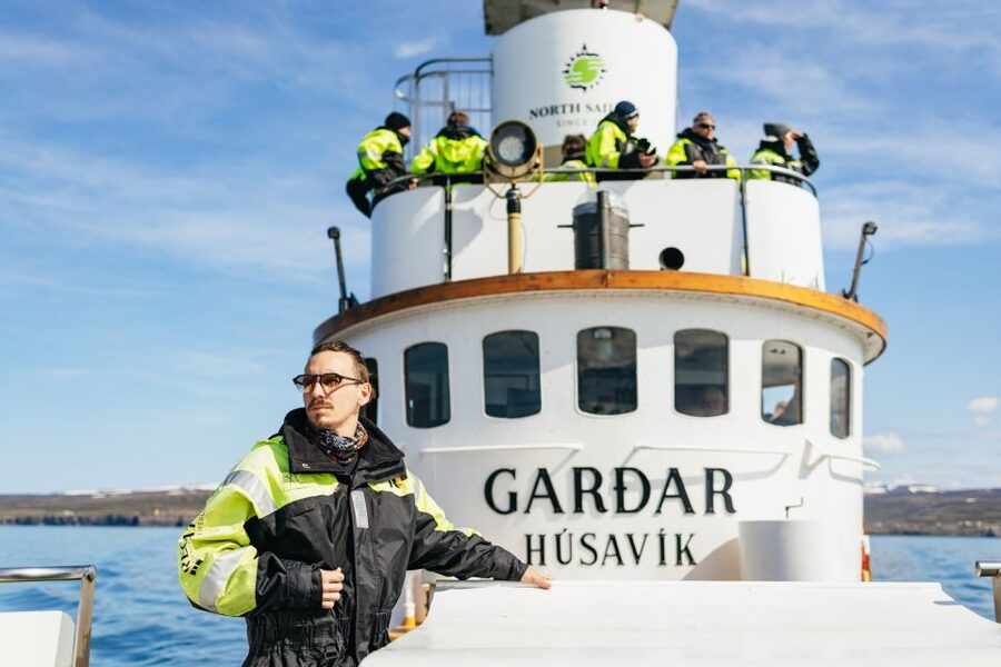 Húsavík: Whale Watching Tour with Guide - Who should choose this Húsavík tour?