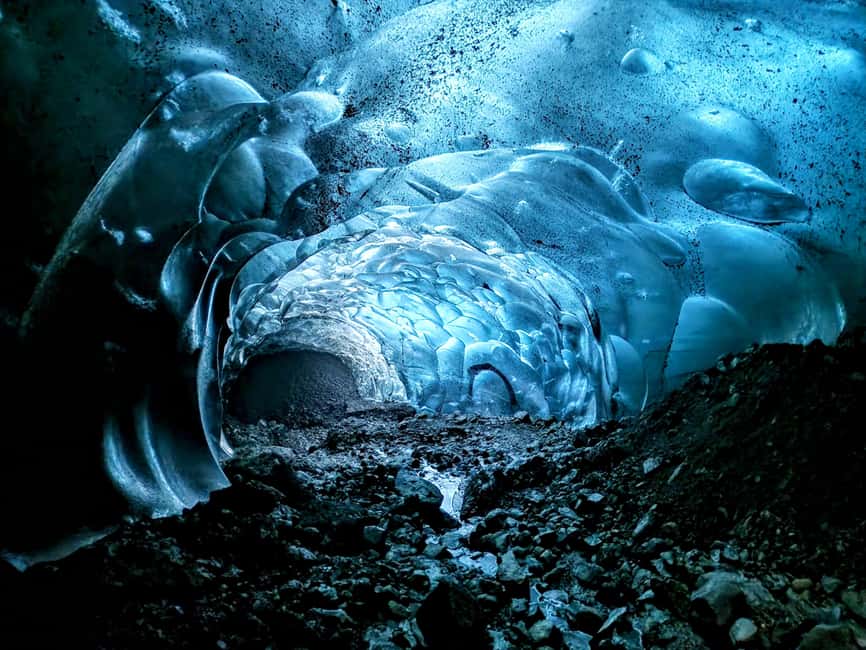 Ice Cave Tour: Venture into the Largest Glacier in Europe - Who should book this experience