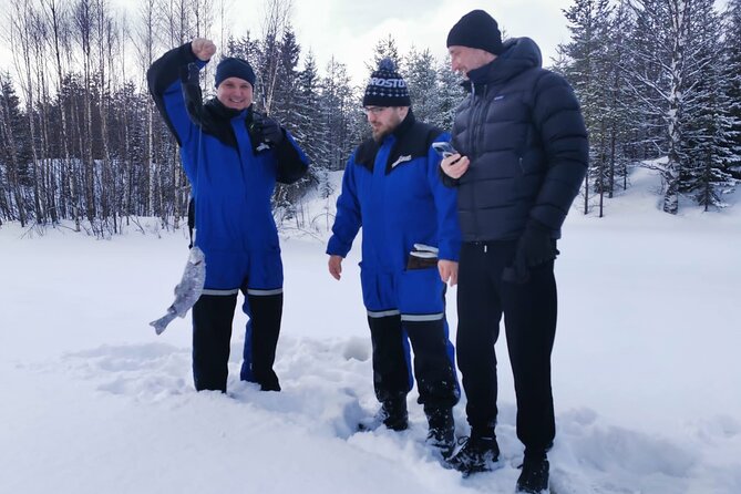 ICE FISHING experience - A frozen lake or river gives you the real setting