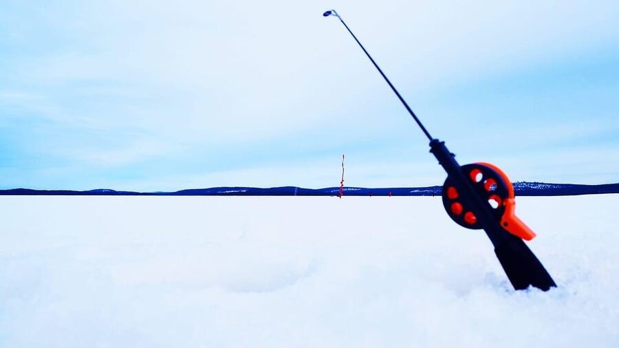Ice fishing program in Lapland - What to wear for comfort on the lake