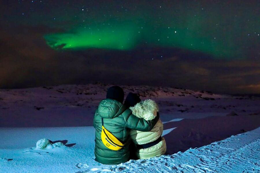 Iceland: Northern Lights Bus Tour from Reykjavik - The guide can make or break the night