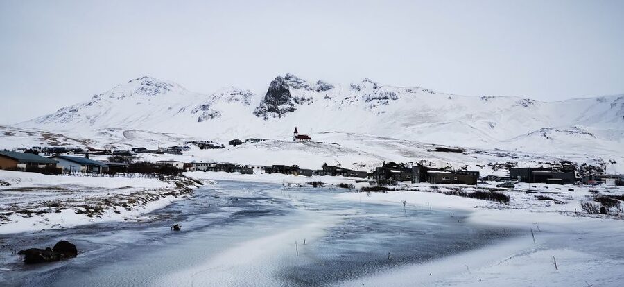 Iceland: South Coast and Northern Lights Tour - Comfort, Group Size, and Timing