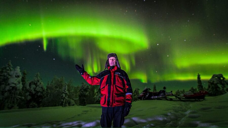 Inari: Northern Lights Hunt Snowmobile Safari - Why this safari works better than an Aurora lookout