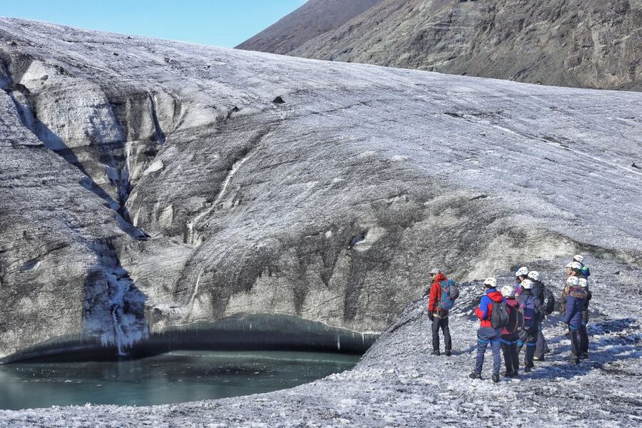 Jökulsárlón: Vatnajökull Glacier Guided Hiking Tour - The 40-minute super-jeep ride to Breiðamerkurjökull