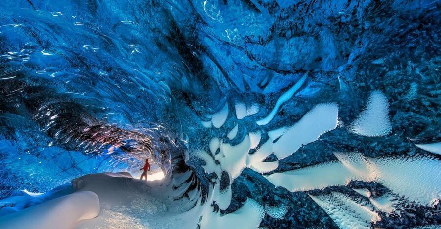 Jökulsárlón: Vatnajökull Ice Cave Guided Tour - The Super Jeep ride across rough ground