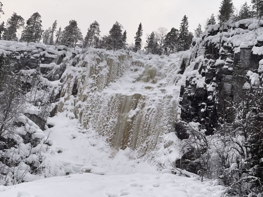 Korouoma Canyon Frozen Waterfalls Hike & Private Teepee BBQ - The teepee BBQ and fire-side finish