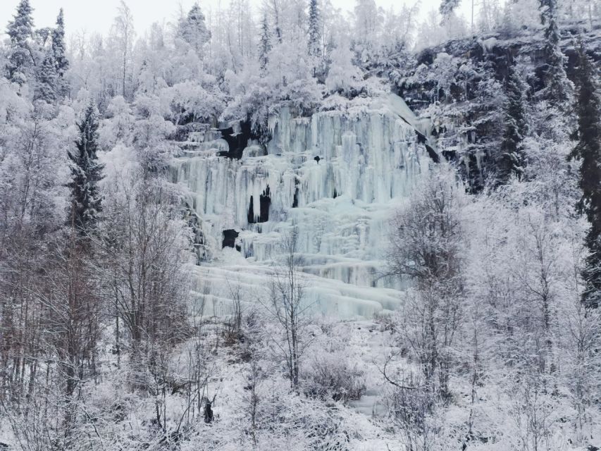 Korouoma Canyon Frozen Waterfalls Hike & Private Teepee BBQ - The seven-hour day from Rovaniemi