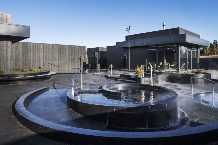 Krauma Geothermal Baths Entrance Ticket - Who will enjoy Krauma most