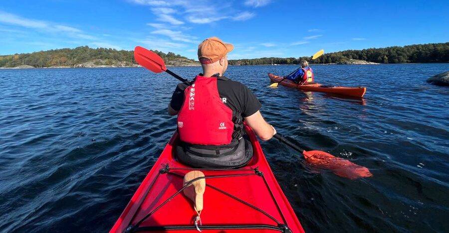 Kristiansand: Scenic Double Sea Kayak Tour around Odderoya - What the $125 price buys you