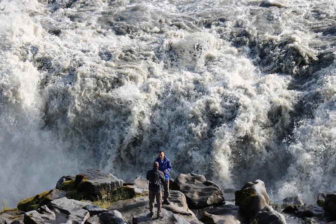 Lake Mývatn and Powerful Dettifoss Day Tour from Akureyri - Dettifoss supplies the drama