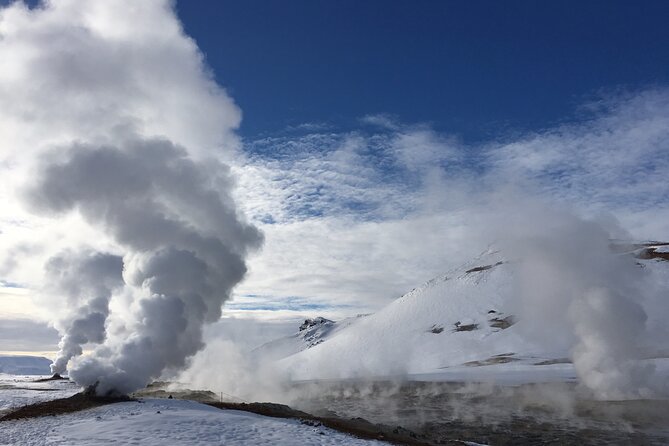 Lake Myvatn, Dettifoss and Goddafoss Waterfalls Day Tour from Akureyri - The Myvatn Nature Baths: relaxing, but not a free extra