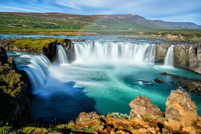 Lake Myvatn, Hot-Springs & Godafoss Waterfall Tour from Akureyri - Why this route works so well from Akureyri