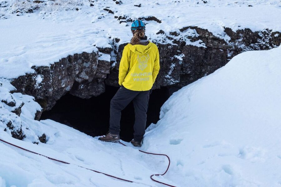 Leidarendi Cave: Lava Tunnel Caving from Reykjavik - Practical details before you reserve
