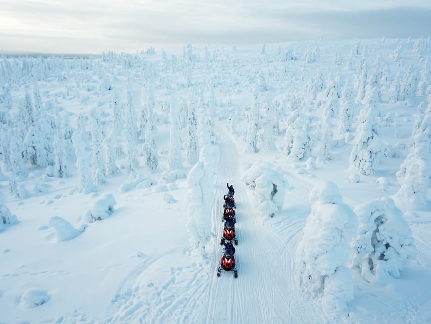 Levi: Easy Snowmobile Safari into the Nature - Safety, effort, and the limits of the activity