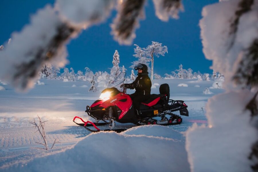 Levi: Evening Snowmobile Safari - Leaving Levi for the Arctic night