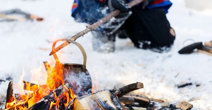 Levi: Ice Fishing by Snowmobile - Leaving Levi by snowmobile