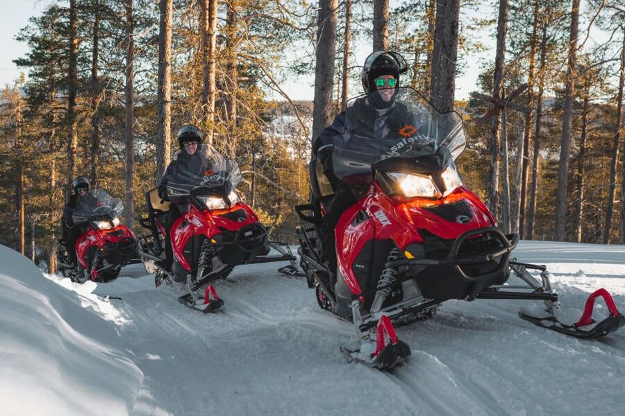 Levi: Snowmobile Safari for Adults - Hot drinks in the quiet woods